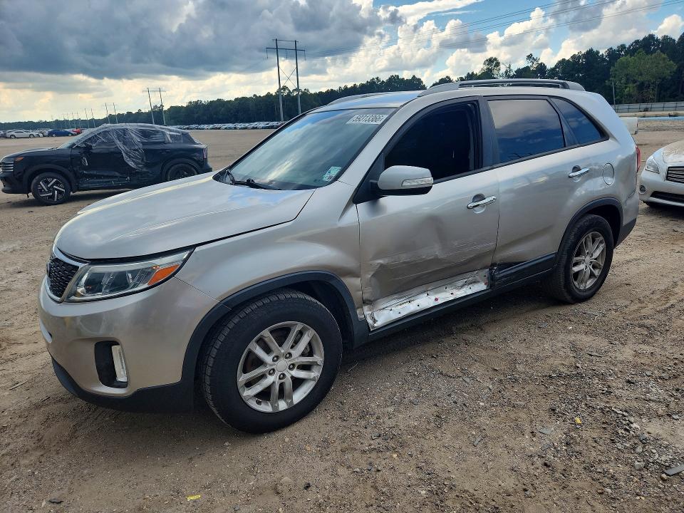 2015 Kia Sorento მანქანა იყიდება აუქციონზე, vin: 5XYKT4A62FG580817, აუქციონის ნომერი: 59313366