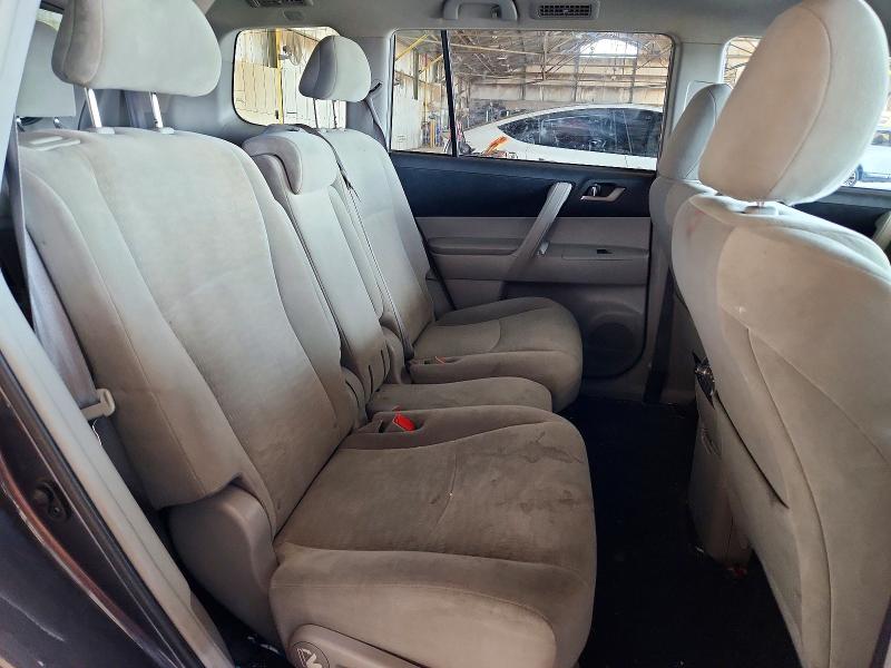 Продажа на аукционе авто 2012 Toyota Highlander, vin: 5TDBK3EH1CS162580, номер лота: 63242336