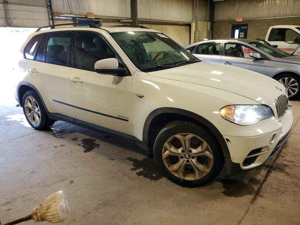 Продажа на аукционе авто 2013 Bmw X5, vin: 5UXZV8C5XD0C17383, номер лота: 62489006