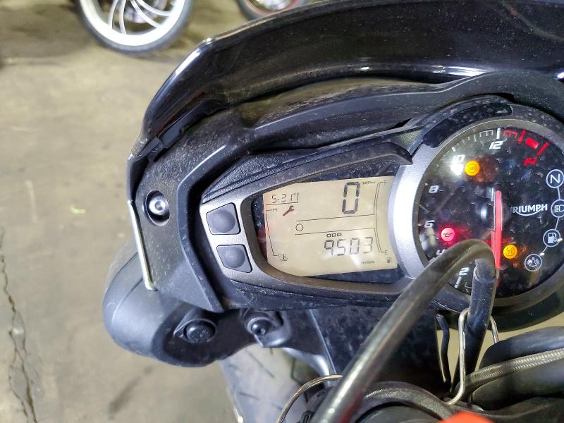 62804436 :رقم المزاد ، SMTA544D2NTAY3452 vin ، 2022 Triumph Motorcycle Street Triple مزاد بيع