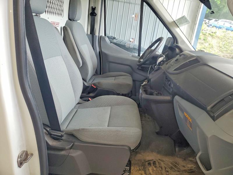 63020046 :رقم المزاد ، 1FTNR2CM4FKA54842 vin ، 2015 Ford Transit مزاد بيع