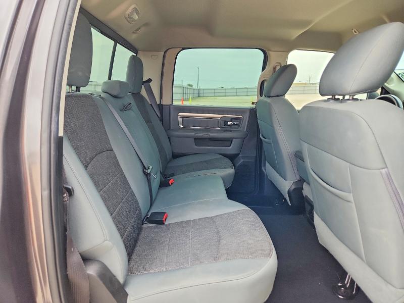 61665946 :رقم المزاد ، 1C6RR7LTXKS550445 vin ، 2019 Ram 1500 Classic مزاد بيع