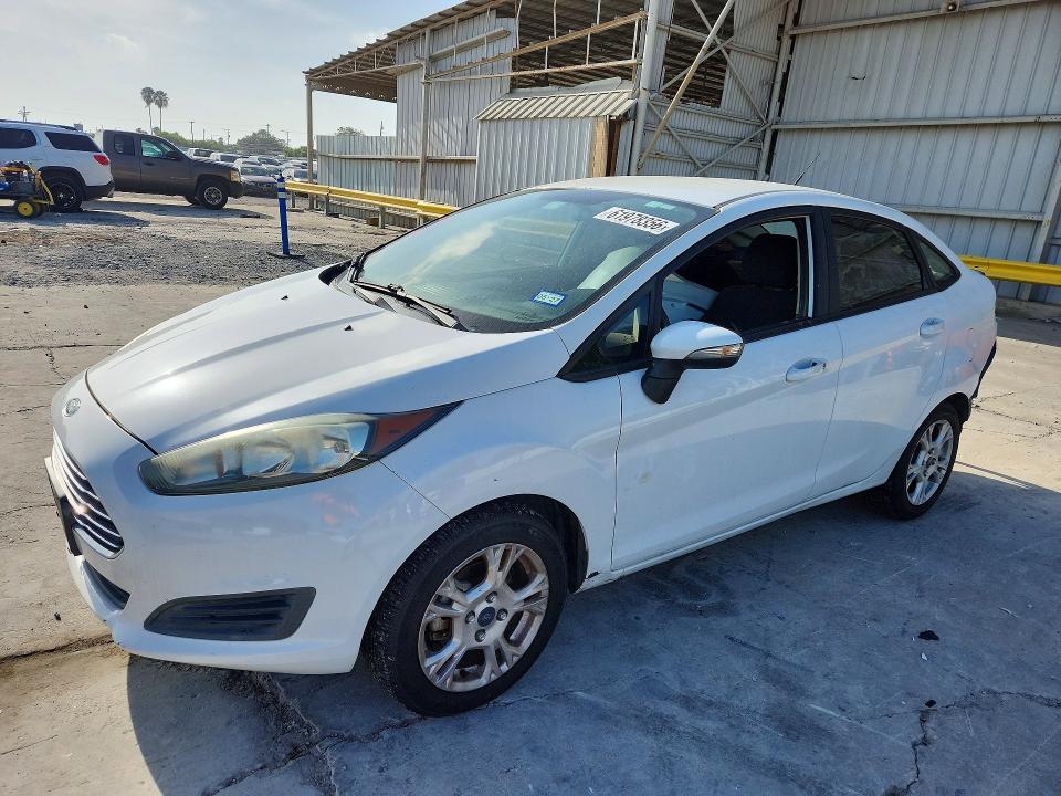 2015 Ford Fiesta მანქანა იყიდება აუქციონზე, vin: 3FADP4BJ7FM224484, აუქციონის ნომერი: 61978356