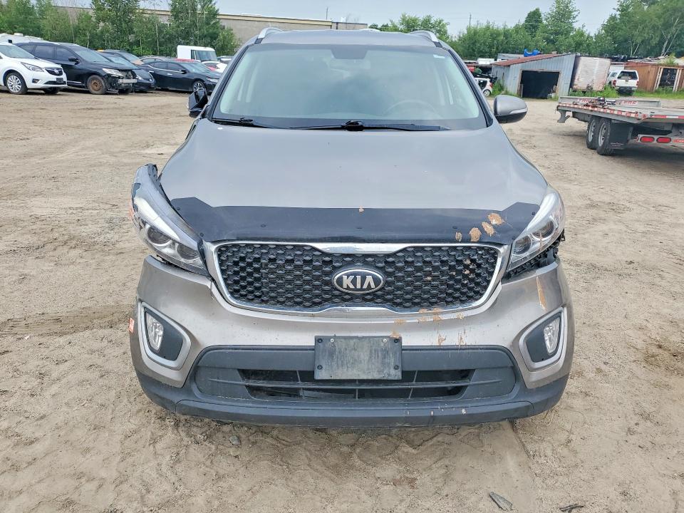 60030516 :رقم المزاد ، 5XYPGDA56JG412110 vin ، 2018 Kia Sorento مزاد بيع
