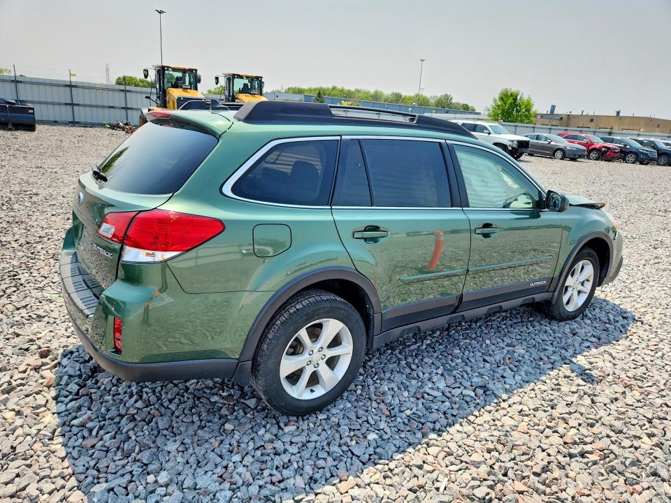 63012616 :رقم المزاد ، 4S4BRCCC5E3275967 vin ، 2014 Subaru Outback مزاد بيع