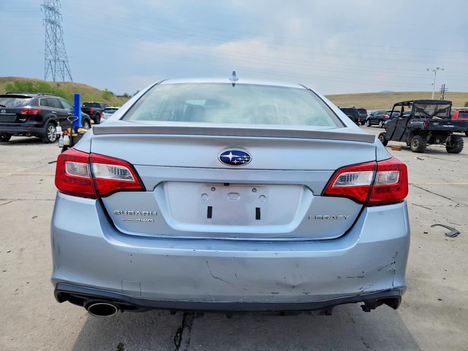 59730596 :رقم المزاد ، 4S3BNAR60J3019008 vin ، 2018 Subaru Legacy مزاد بيع