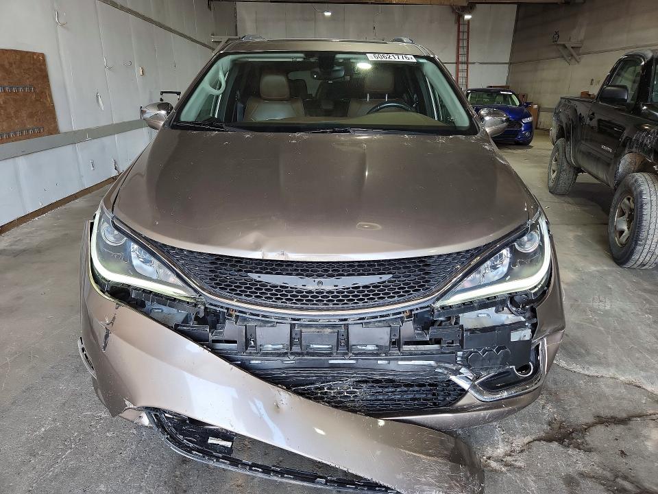 Продаж на аукціоні авто 2017 Chrysler Pacifica, vin: 2C4RC1GG4HR638079, номер лоту: 60621776