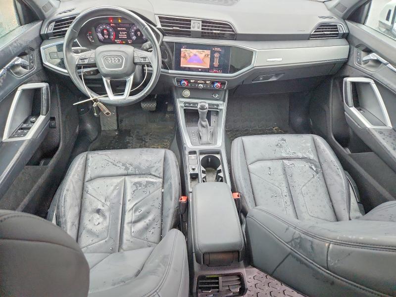 59183986 :رقم المزاد ، WA1DECF3XL1066411 vin ، 2020 Audi Q3 مزاد بيع