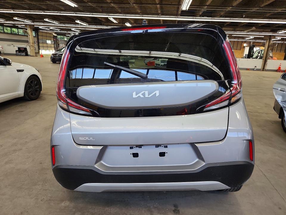 60313536 :رقم المزاد ، KNDJ23AU4S7936229 vin ، 2025 Kia Soul مزاد بيع