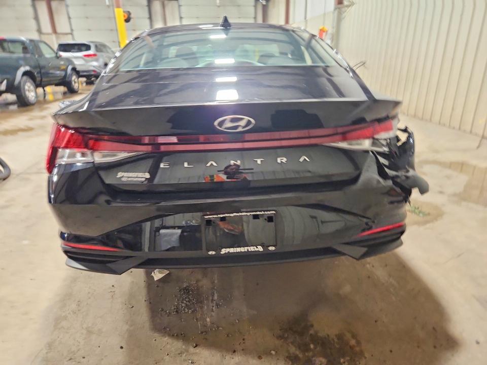 Продаж на аукціоні авто 2023 Hyundai Elantra, vin: KMHLM4AG2PU586123, номер лоту: 60871046