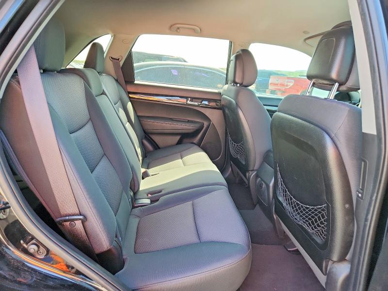 60119176 :رقم المزاد ، 5XYKT4A20CG199783 vin ، 2012 Kia Sorento مزاد بيع