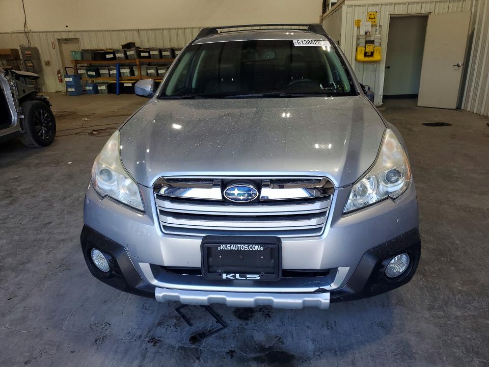 61388256 :رقم المزاد ، 4S4BRDMC2E2278464 vin ، 2014 Subaru Outback مزاد بيع