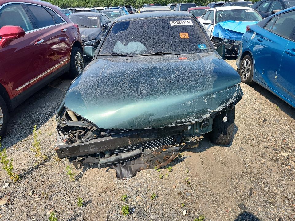 61924676 :رقم المزاد ، 4T1BG22K91U865909 vin ، 2001 Toyota Camry مزاد بيع