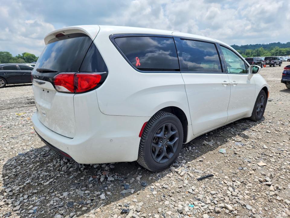 59277706 :رقم المزاد ، 2C4RC1BG3JR317616 vin ، 2018 Chrysler Pacifica مزاد بيع