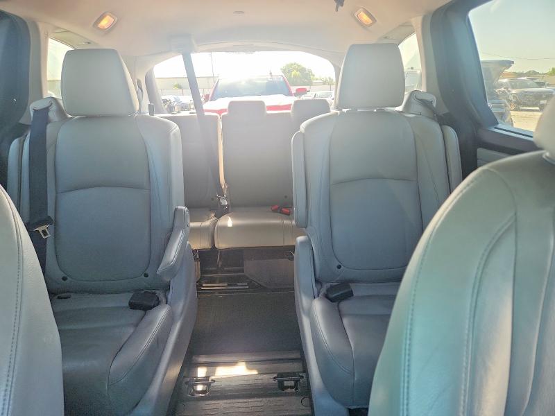 2018 Honda Odyssey მანქანა იყიდება აუქციონზე, vin: 5FNRL6H7XJB003882, აუქციონის ნომერი: 60175126