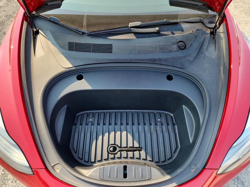 Продажа на аукционе авто 2022 Tesla Model 3, vin: 5YJ3E1EB0NF127130, номер лота: 61211126