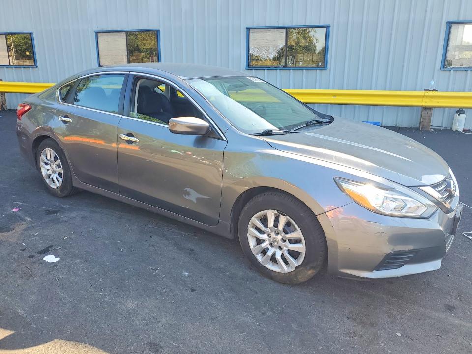 Продаж на аукціоні авто 2016 Nissan Altima, vin: 1N4AL3AP3GN326953, номер лоту: 62591526