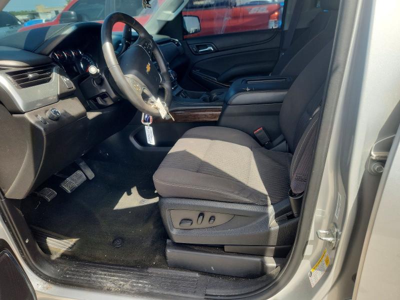 61703586 :رقم المزاد ، 1GNSCAKC5HR353815 vin ، 2017 Chevrolet Tahoe مزاد بيع