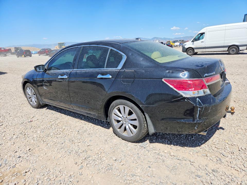 60649646 :رقم المزاد ، 1HGCP3F84BA012755 vin ، 2011 Honda Accord مزاد بيع