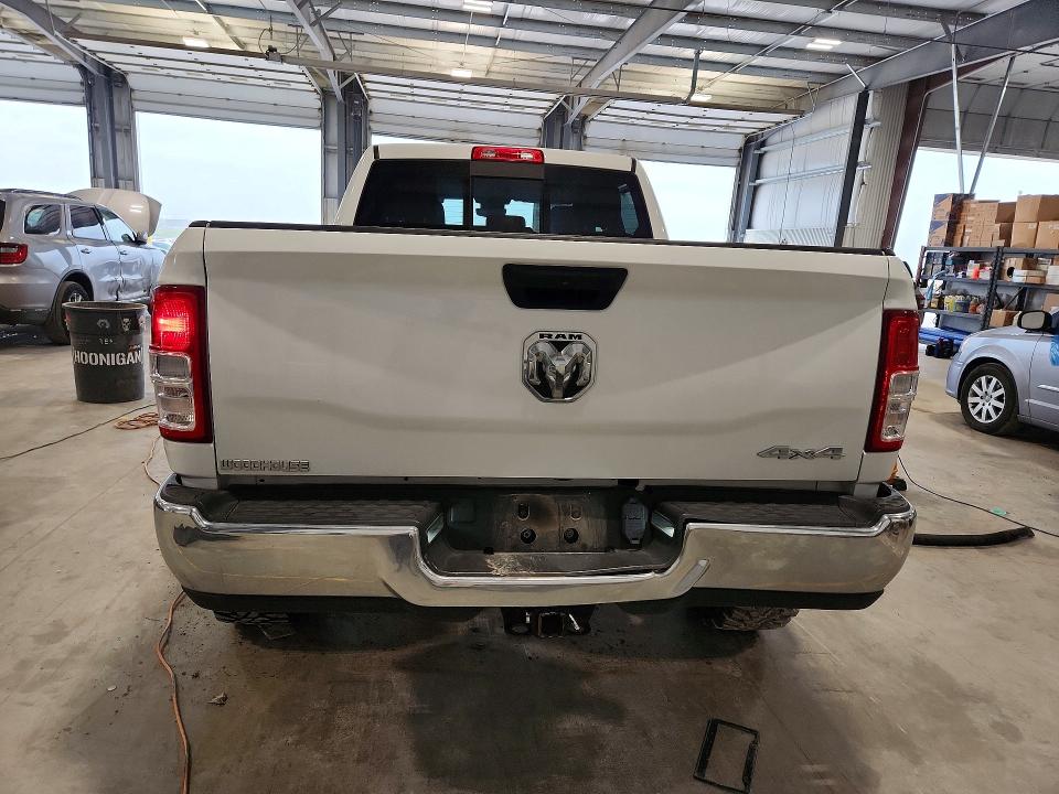 59154516 :رقم المزاد ، 3C6UR5CL6NG209019 vin ، 2022 Ram 2500 مزاد بيع