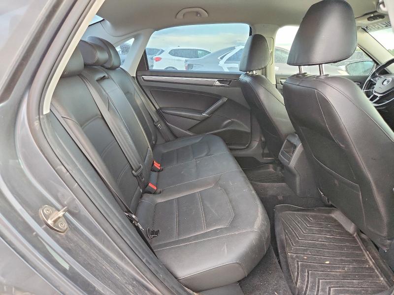 Продажа на аукционе авто 2018 Volkswagen Passat, vin: 1VWAA7A30JC029658, номер лота: 60027376