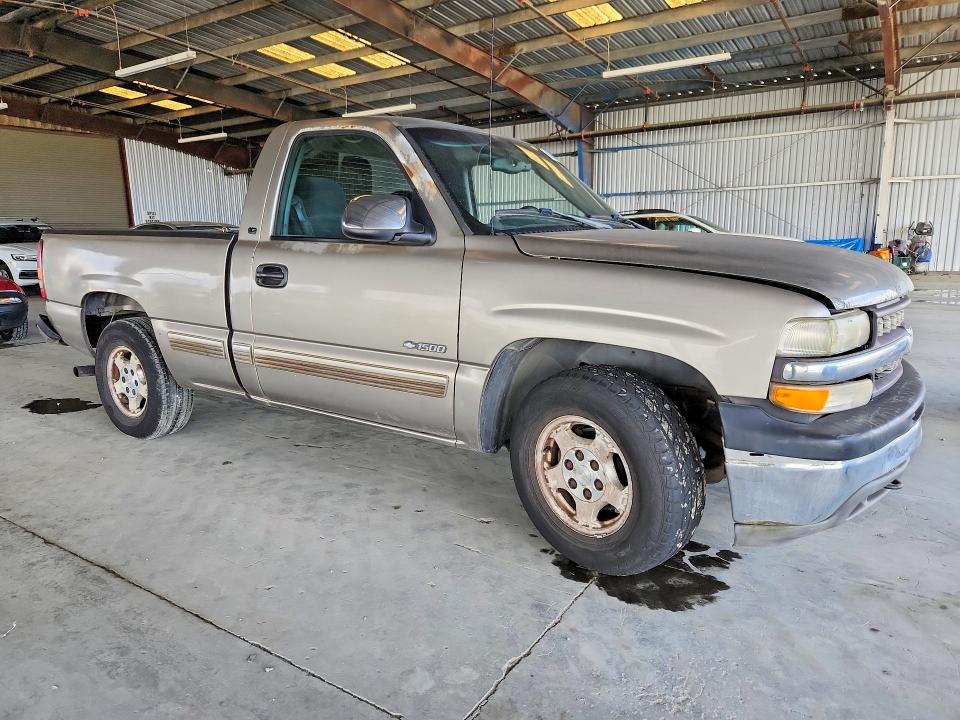 Продажа на аукционе авто 2001 Chevrolet Silverado, vin: 1GCEC14V11Z207728, номер лота: 60884956