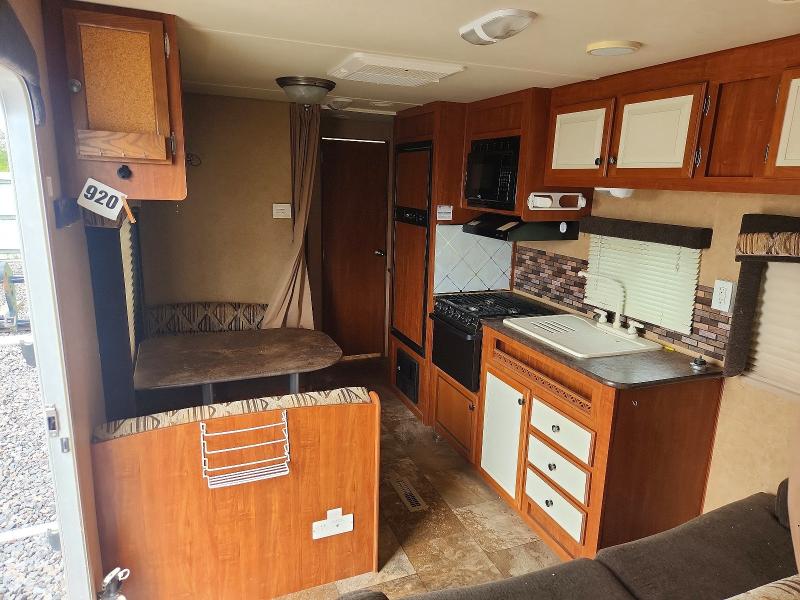 56191676 :رقم المزاد ، 1UJBJ0BN0D18B0335 vin ، 2013 Jayco Jay Flight مزاد بيع