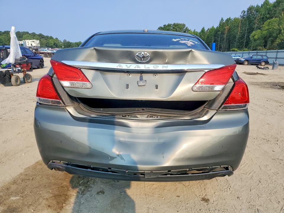 2011 Toyota Avalon მანქანა იყიდება აუქციონზე, vin: 4T1BK3DBXBU434644, აუქციონის ნომერი: 61775666
