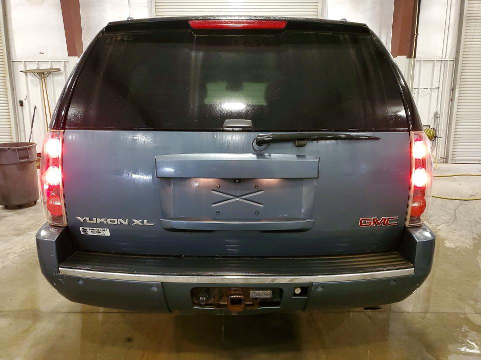 2008 Gmc Yukon Xl მანქანა იყიდება აუქციონზე, vin: 1GKFK66808J106656, აუქციონის ნომერი: 61889806
