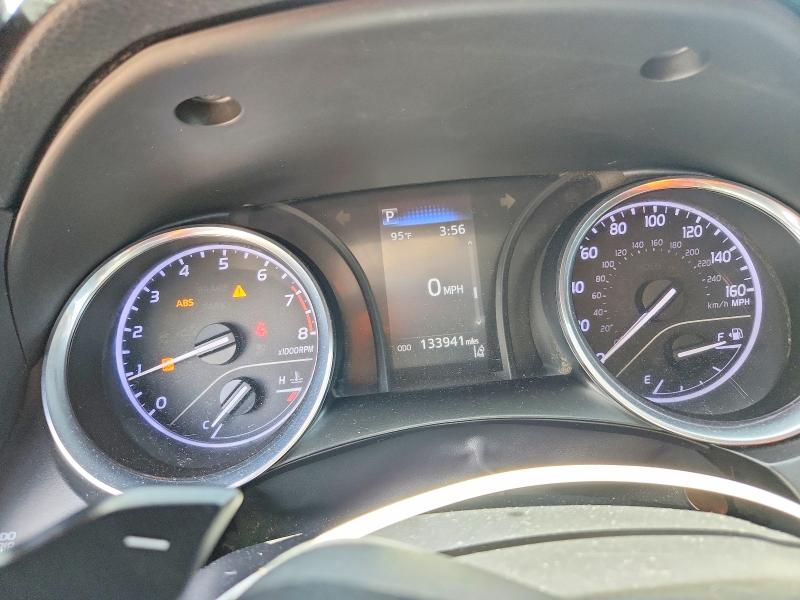 60850196 :رقم المزاد ، 4T1B11HK9KU175937 vin ، 2019 Toyota Camry مزاد بيع
