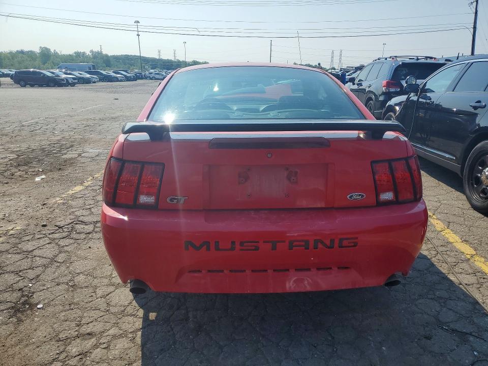 63004106 :رقم المزاد ، 1FAFP42X92F191429 vin ، 2002 Ford Mustang مزاد بيع