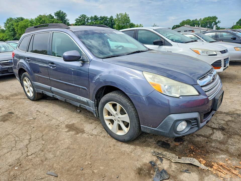 2014 Subaru Outback მანქანა იყიდება აუქციონზე, vin: 4S4BRBCC7E3227946, აუქციონის ნომერი: 60919536