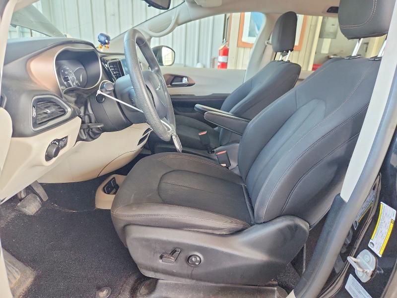 61159966 :رقم المزاد ، 2C4RC1DG4HR609122 vin ، 2017 Chrysler Pacifica مزاد بيع