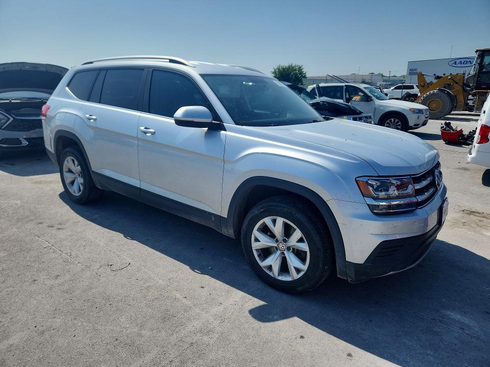 59920756 :رقم المزاد ، 1V2AP2CA6JC592728 vin ، 2018 Volkswagen Atlas مزاد بيع