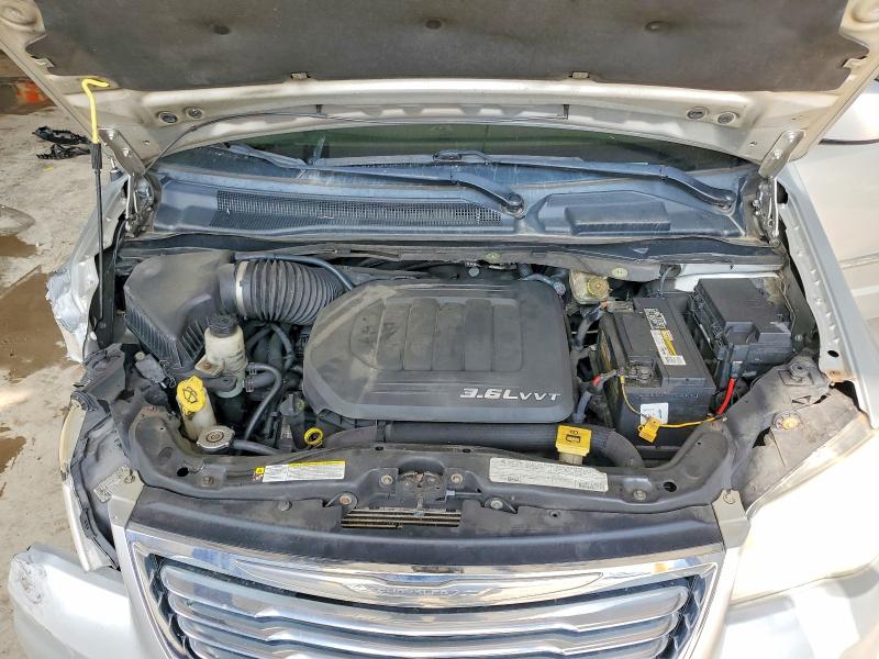 60363346 :رقم المزاد ، 2C4RC1BG5CR116240 vin ، 2012 Chrysler Town & Country مزاد بيع