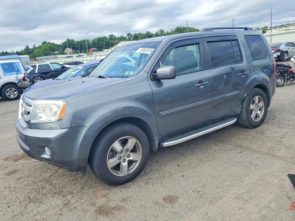 59893976 :رقم المزاد ، 5FNYF4H48AB018586 vin ، 2010 Honda Pilot مزاد بيع