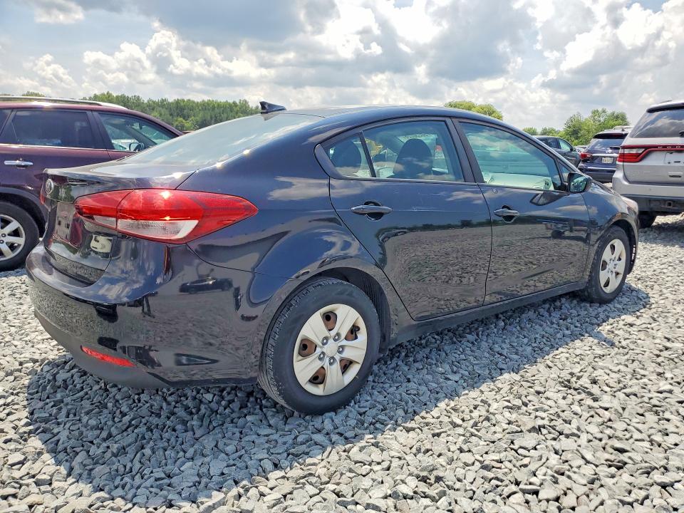 2018 Kia Forte მანქანა იყიდება აუქციონზე, vin: 3KPFL4A74JE194822, აუქციონის ნომერი: 60230726