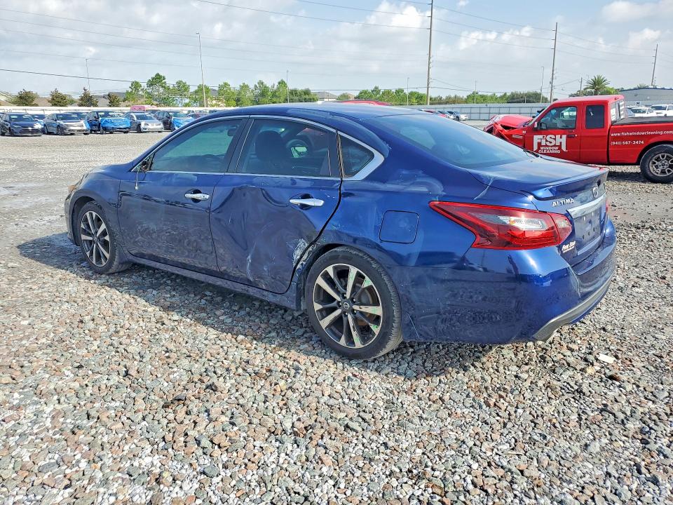 2017 Nissan Altima მანქანა იყიდება აუქციონზე, vin: 1N4AL3AP0HC491940, აუქციონის ნომერი: 61692826