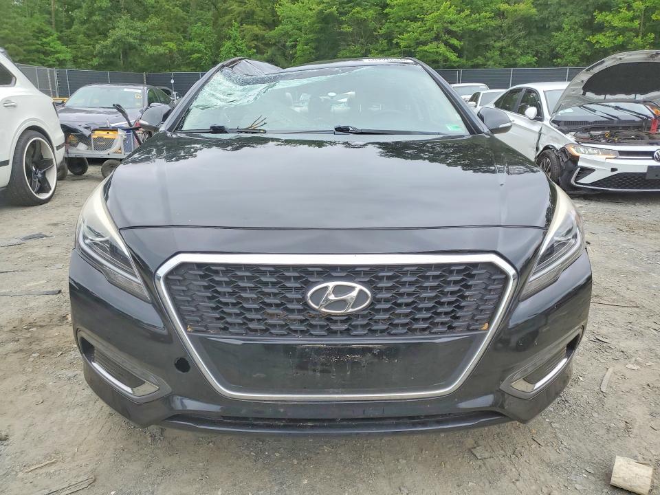 Продаж на аукціоні авто 2017 Hyundai Sonata Hybrid, vin: KMHE34L3XHA067748, номер лоту: 60226646