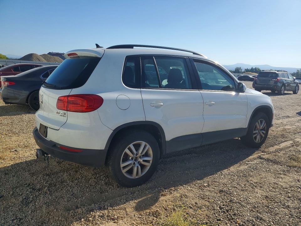 Продажа на аукционе авто 2015 Volkswagen Tiguan, vin: WVGBV7AX9FW539085, номер лота: 60595916