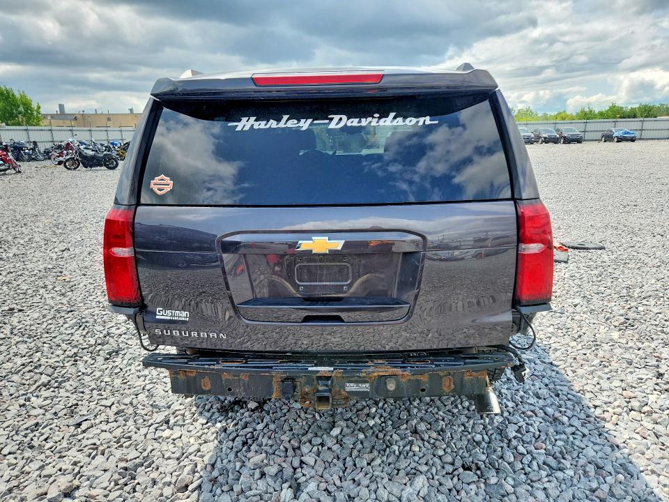 Aukcja sprzedaży 2018 Chevrolet Suburban, vin: 1GNSKHKC1JR271324, numer aukcji: 61857336