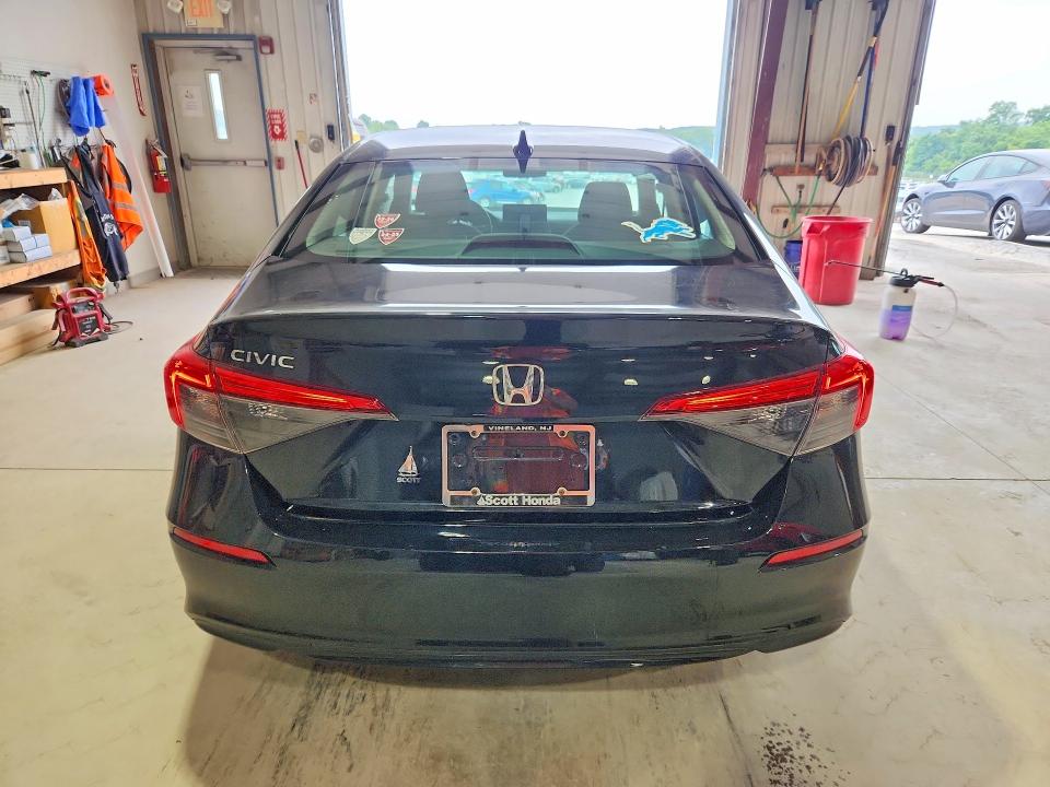 Продажа на аукционе авто 2023 Honda Civic, vin: 2HGFE2F28PH553132, номер лота: 61934086