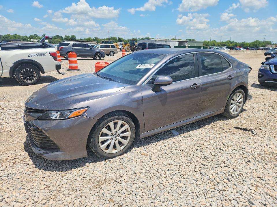 Продажа на аукционе авто 2018 Toyota Camry, vin: 4T1B11HK4JU134761, номер лота: 60495226