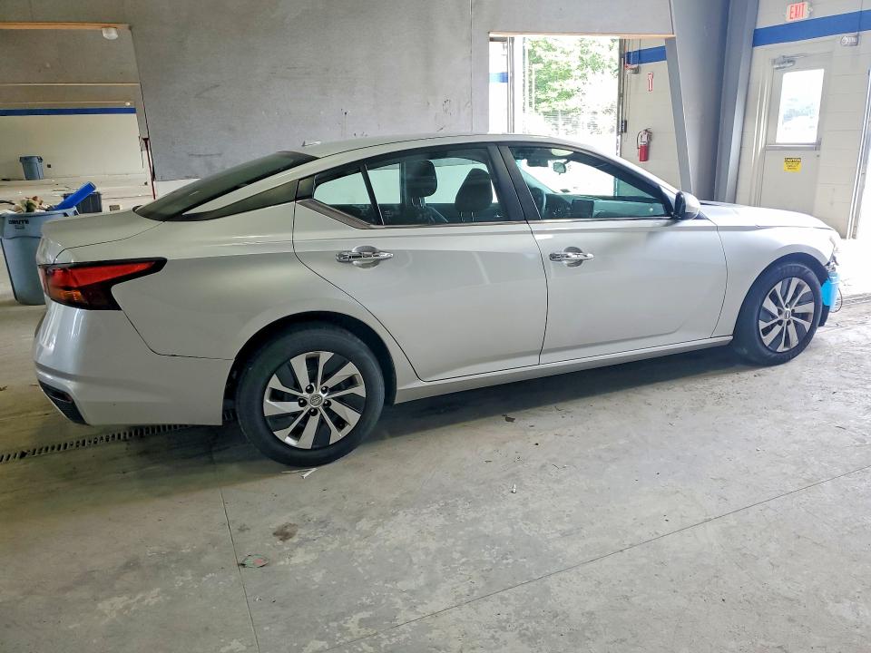 62198956 :رقم المزاد ، 1N4BL4BV8KC127036 vin ، 2019 Nissan Altima مزاد بيع