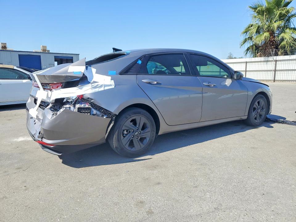 2022 Hyundai Elantra მანქანა იყიდება აუქციონზე, vin: KMHLM4AG1NU312487, აუქციონის ნომერი: 61089996