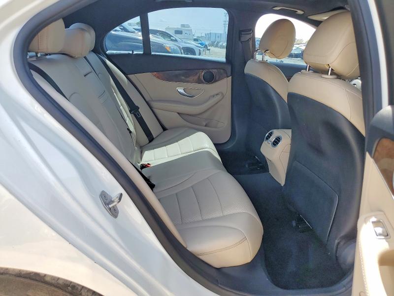 2018 Mercedes-benz C მანქანა იყიდება აუქციონზე, vin: 55SWF4JB6JU249243, აუქციონის ნომერი: 60851116