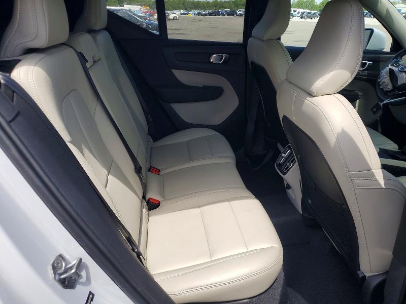 Продаж на аукціоні авто 2021 Volvo Xc40, vin: YV4162UK2M2403804, номер лоту: 61330316