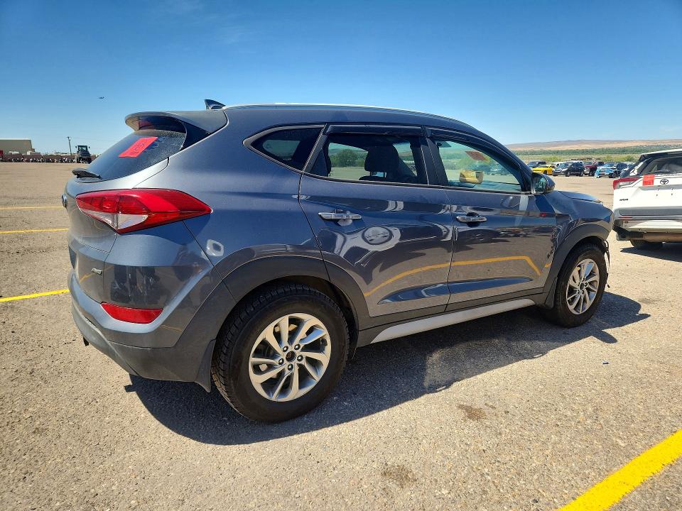 Продаж на аукціоні авто 2018 Hyundai Tucson, vin: KM8J3CA46JU730211, номер лоту: 62827216