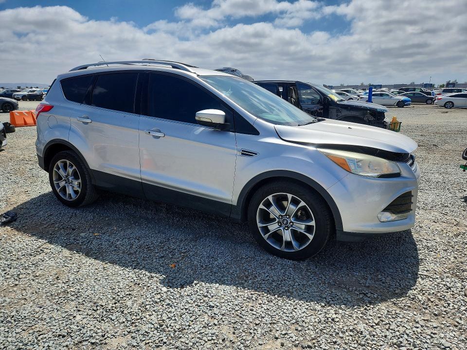 59331516 :رقم المزاد ، 1FMCU9J93GUA14038 vin ، 2016 Ford Escape مزاد بيع