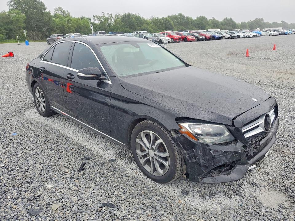2015 Mercedes-benz C მანქანა იყიდება აუქციონზე, vin: 55SWF4JB5FU093252, აუქციონის ნომერი: 62531156